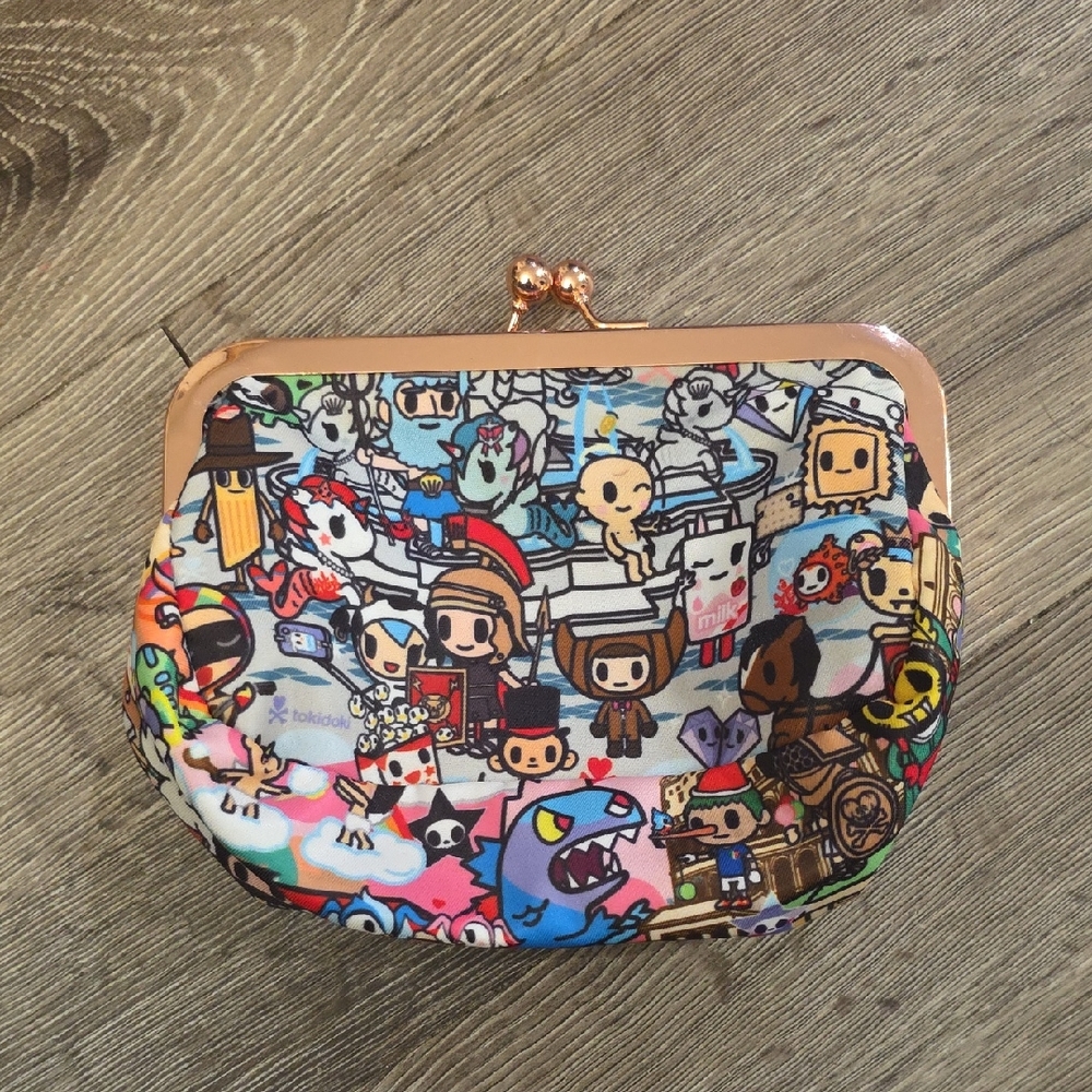 Tokidoki Clutch